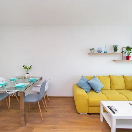Apartment Brand New One Bedroom Zenit 6 Burgas