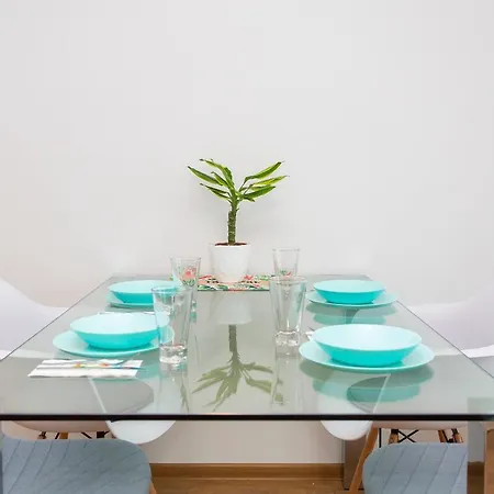 Brand New One Bedroom Zenit 6 Apartment *