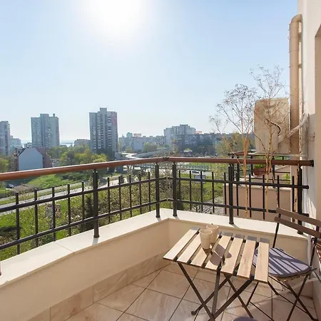 Brand New One Bedroom Zenit 6 * Burgas