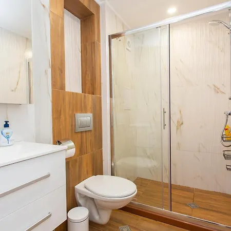 アパート Brand New One Bedroom Zenit 6