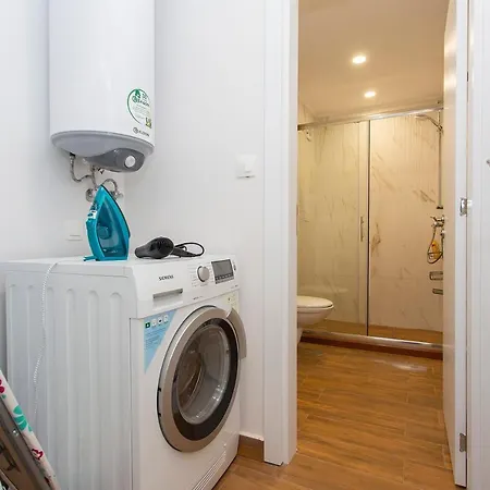 Brand New One Bedroom Zenit 6 アパート *