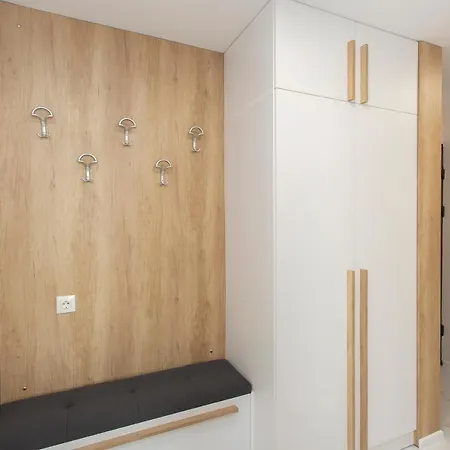 Brand New One Bedroom Zenit 6 *