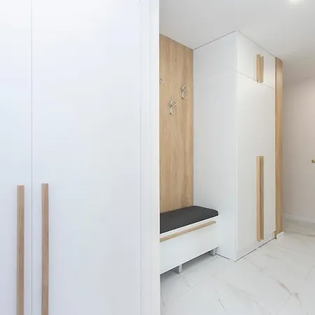 Brand New One Bedroom Zenit 6 アパート ブルガス